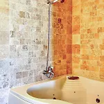 Lovely In Stjean-de-minervois