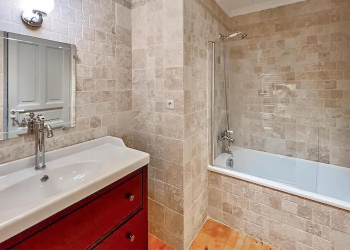 Cozy In Stjean-de-minervois * Saint-Jean-de-Minervois
